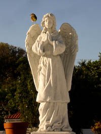 cemeterystatue-6.jpg